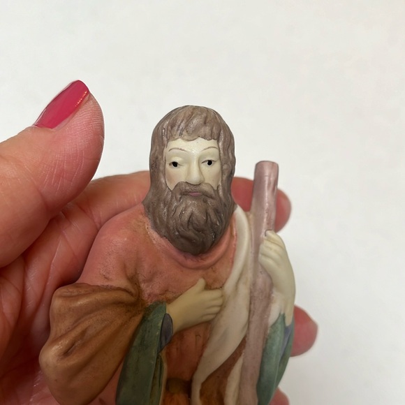 Vintage Christmas Nativity 5 Piece Set Porcelain - Picture 8 of 14